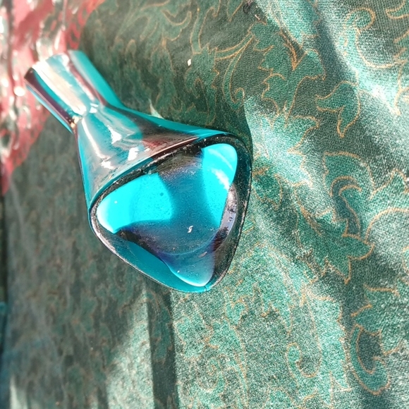 Vintage Hand Blown Glass Vase Bright turquoise & navy. 7.5", MCM - Picture 4 of 5